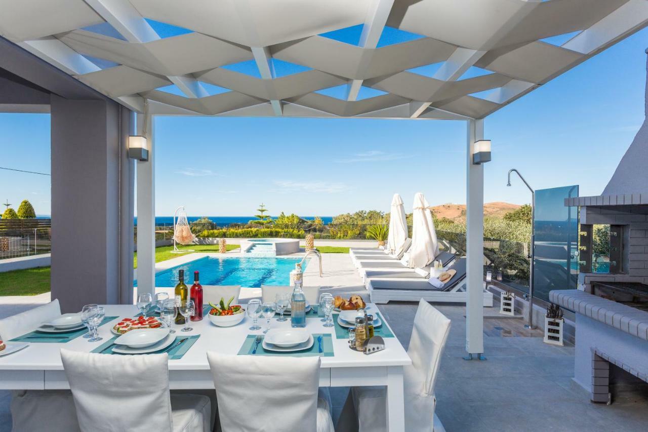Evangelos Villas, Lavish Touch, By Thinkvilla Angeliana  Luaran gambar
