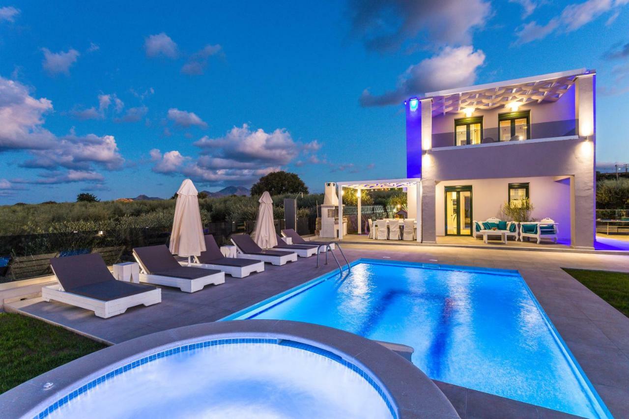 Evangelos Villas, Lavish Touch, By Thinkvilla Angeliana  Luaran gambar