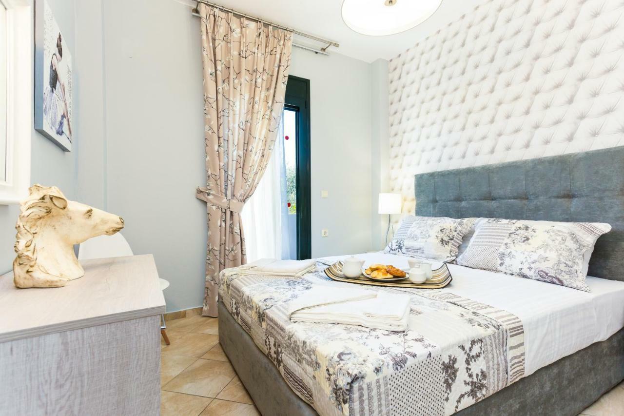 Evangelos Villas, Lavish Touch, By Thinkvilla Angeliana  Luaran gambar