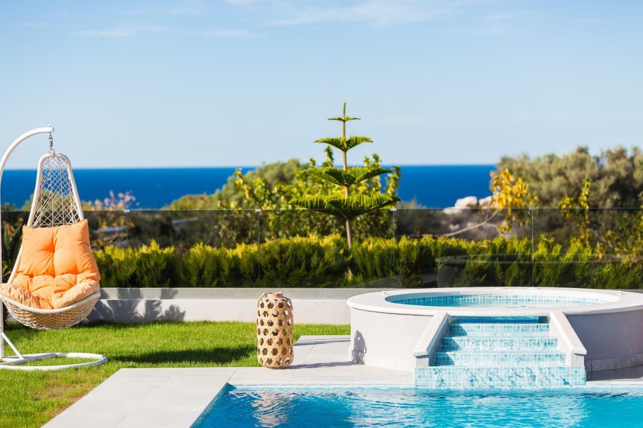 Evangelos Villas, Lavish Touch, By Thinkvilla Angeliana  Luaran gambar