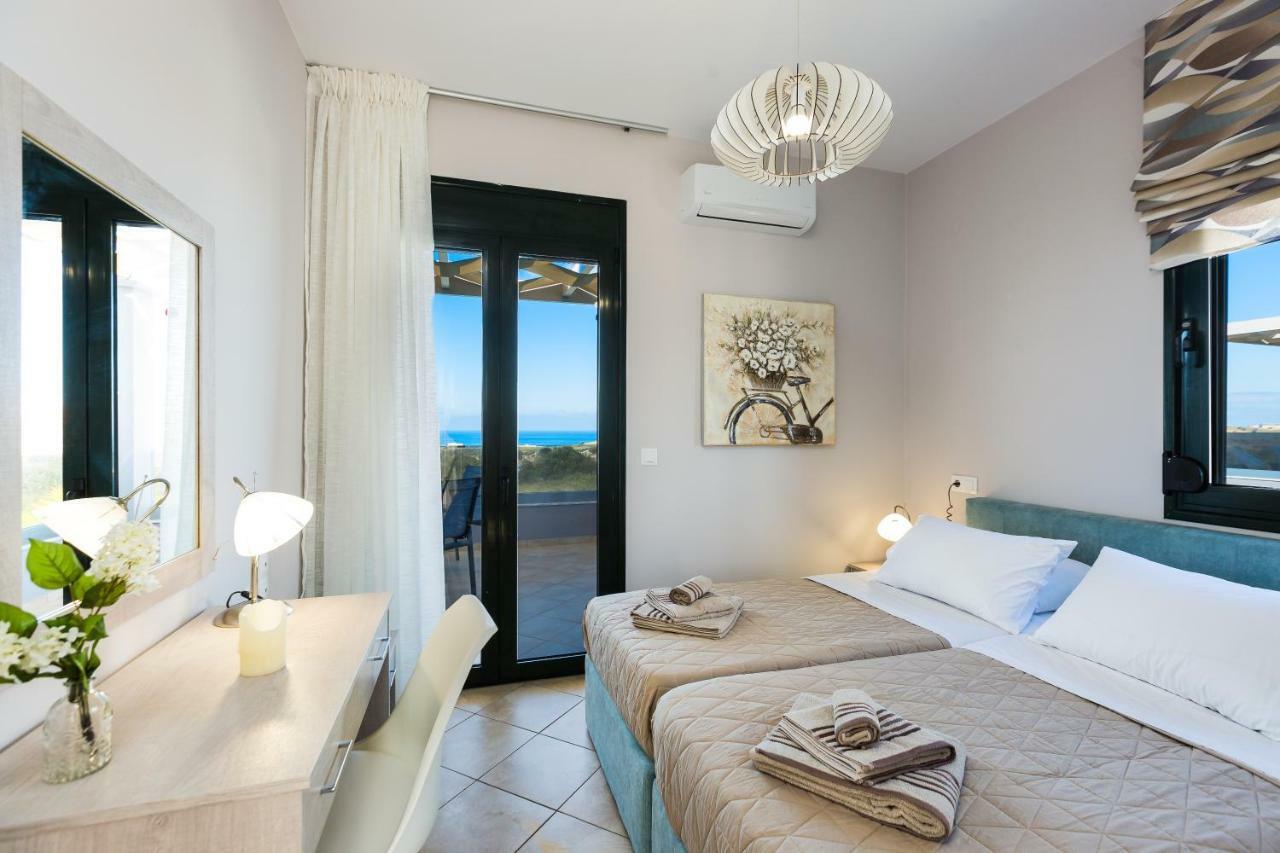 Evangelos Villas, Lavish Touch, By Thinkvilla Angeliana  Luaran gambar