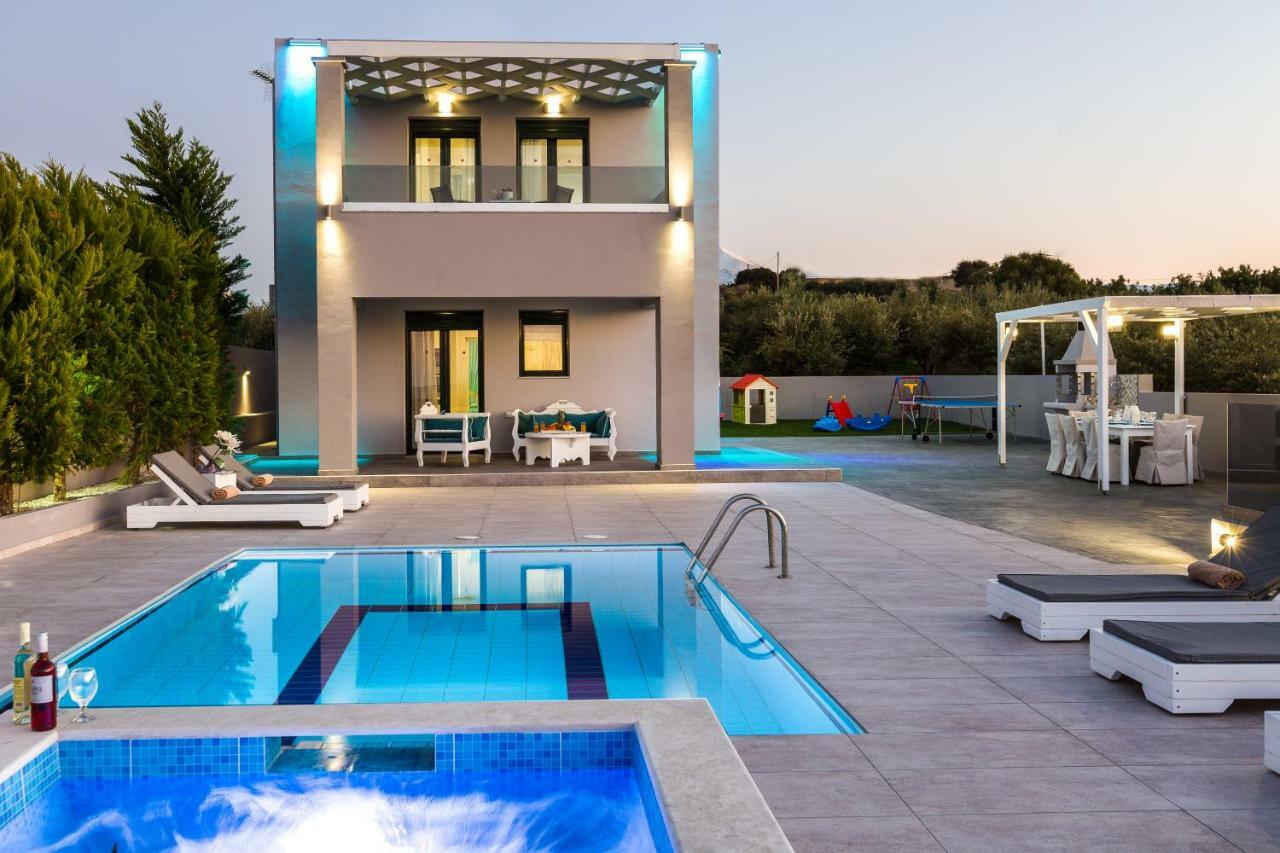 Evangelos Villas, Lavish Touch, By Thinkvilla Angeliana  Luaran gambar
